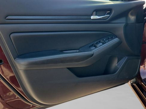 Certified 2024 Nissan Altima 2.5 SV image 23