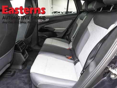 Used 2024 Volkswagen ID.4 2WD image 20