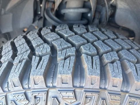 Used 2018 Ford F150 Raptor w/ Equipment Group 801A Mid image 25