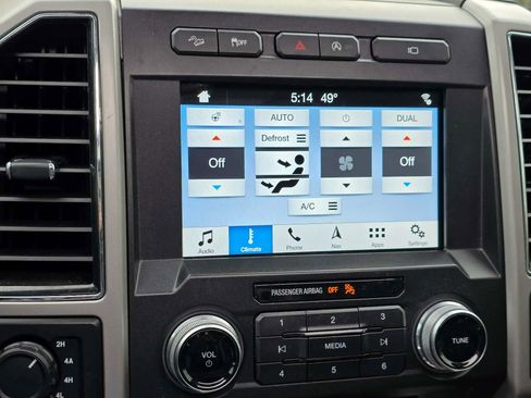 Used 2017 Ford F150 Lariat w/ Equipment Group 502A Luxury image 23