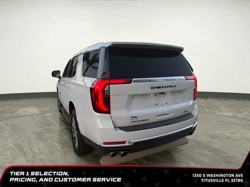 Used 2026 GMC Yukon Denali RWD image 3