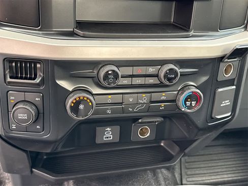 New 2025 Ford F250 XL w/ XL Driver Assist Package image 28