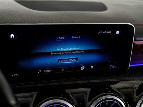 Used 2020 Mercedes-Benz CLA 250 image 30