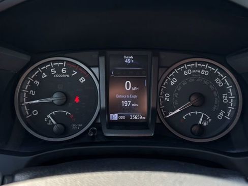 Used 2023 Toyota Tacoma TRD Off-Road w/ Advanced Technology Package image 29