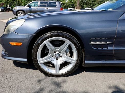Used 2011 Mercedes-Benz SL 550 image 19
