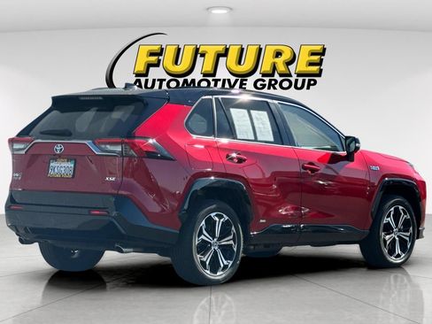 Used 2024 Toyota RAV4 XSE w/ Premium Package AWD/4WD image 3