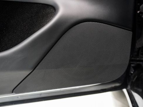 Used 2025 Tesla Model 3 Long Range RWD image 19