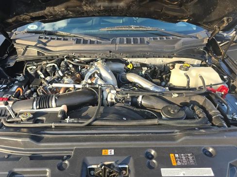 Used 2022 Ford F450 XL w/ STX Appearance Package image 14