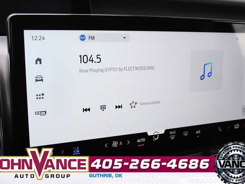 Used 2025 Ford Expedition Platinum AWD/4WD image 37