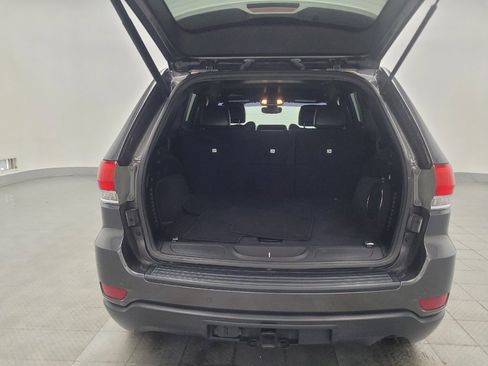 Used 2019 Jeep Grand Cherokee Laredo w/ Laredo X Package image 29