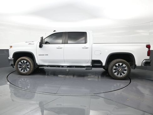 Used 2023 Chevrolet Silverado 2500 LT w/ All Star Edition AWD/4WD image 2