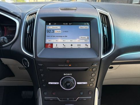 Used 2016 Ford Edge Titanium w/ Equipment Group 301A AWD/4WD image 13
