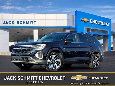 Used 2026 Volkswagen Atlas SE AWD/4WD image 1