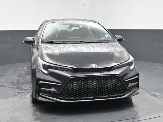 Used 2024 Toyota Corolla SE FWD image 3