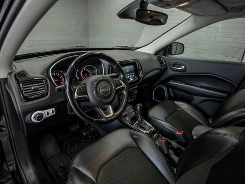 Used 2021 Jeep Compass Latitude w/ Sun and Sound Group image 18