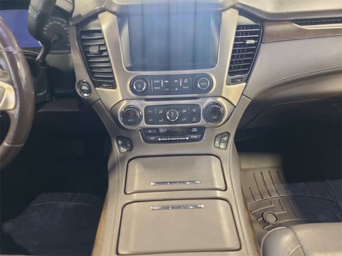 Used 2018 GMC Yukon XL Denali w/ Open Road Package image 11