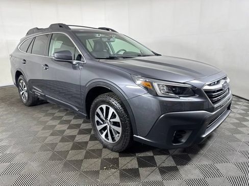 Used 2020 Subaru Outback Premium w/ Popular Package #1 AWD/4WD image 1