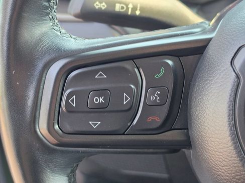 Used 2022 Jeep Wrangler Unlimited Sport AWD/4WD image 17