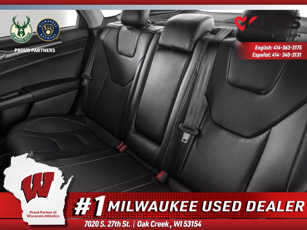 Used 2017 Ford Fusion Titanium FWD image 8