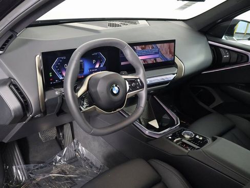 Used 2025 BMW X3 xDrive30i w/ Convenience Package image 7