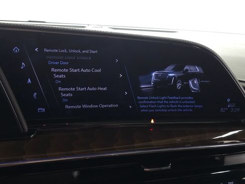Certified 2024 Cadillac Escalade Sport Platinum w/ LPO, ONYX Package AWD/4WD image 32
