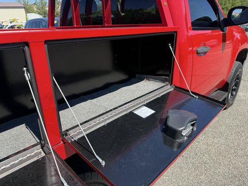 Used 2012 GMC Sierra 1500 SLE w/ SLE Preferred Package AWD/4WD image 29