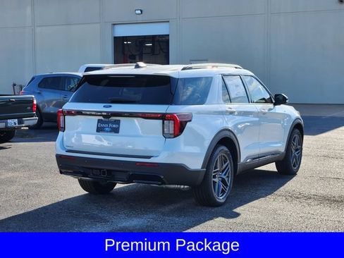 New 2026 Ford Explorer ST-Line w/ ST-Line Street Pack RWD image 7