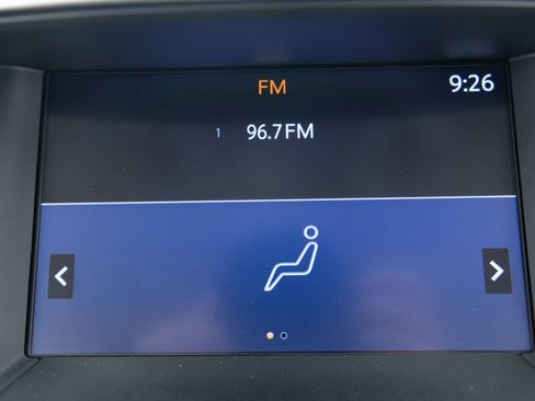 Used 2018 Nissan Pathfinder S AWD/4WD image 34