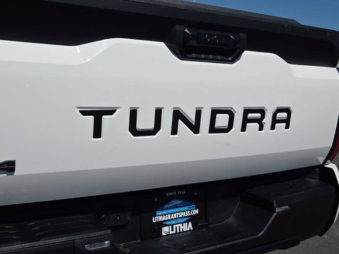 Used 2023 Toyota Tundra SR5 AWD/4WD image 15