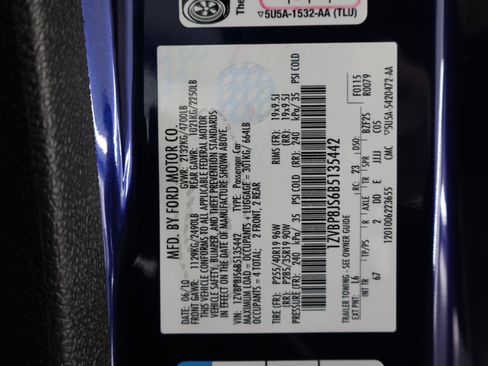 Used 2011 Ford Mustang Shelby GT500 RWD image 51