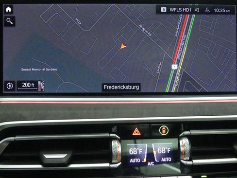 Used 2022 BMW X5 xDrive40i w/ Premium Package image 8