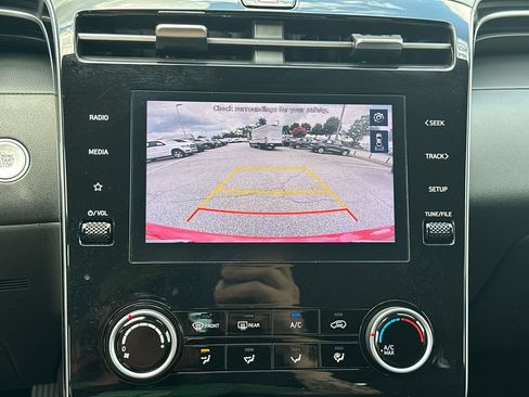 Used 2023 Hyundai Tucson SEL FWD image 31