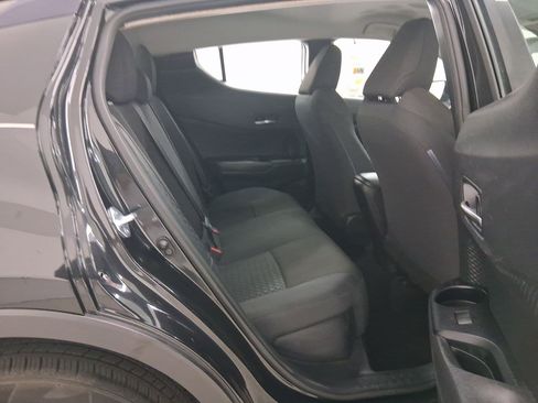 Used 2021 Toyota C-HR LE image 26