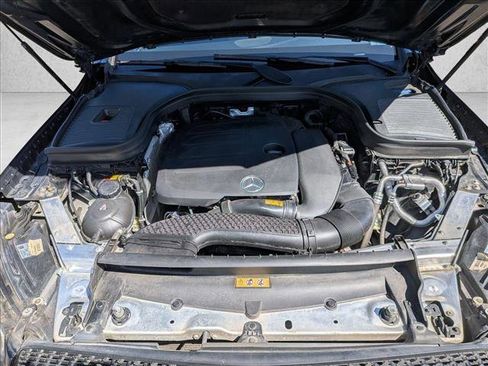 Used 2022 Mercedes-Benz GLC 300 4MATIC image 24