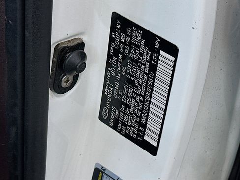 Used 2011 Hyundai Tucson GLS FWD image 12