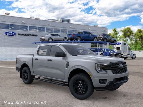 New 2026 Ford Ranger XLT w/ Black Appearance Package AWD/4WD image 29