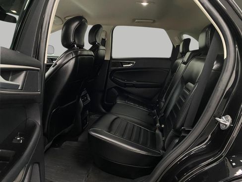 Used 2019 Ford Edge SEL w/ Equipment Group 201A image 28