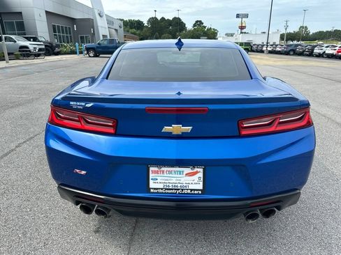 Used 2018 Chevrolet Camaro LT RWD image 6