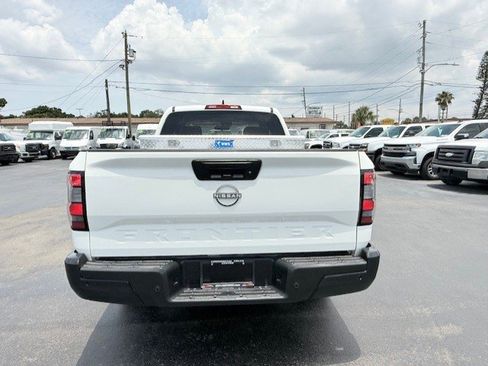 Used 2024 Nissan Frontier S w/ Technology Package RWD image 7