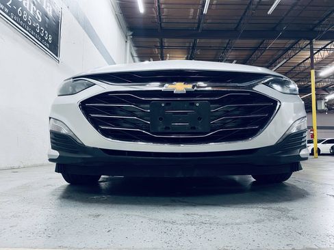 Used 2020 Chevrolet Malibu LT FWD image 10