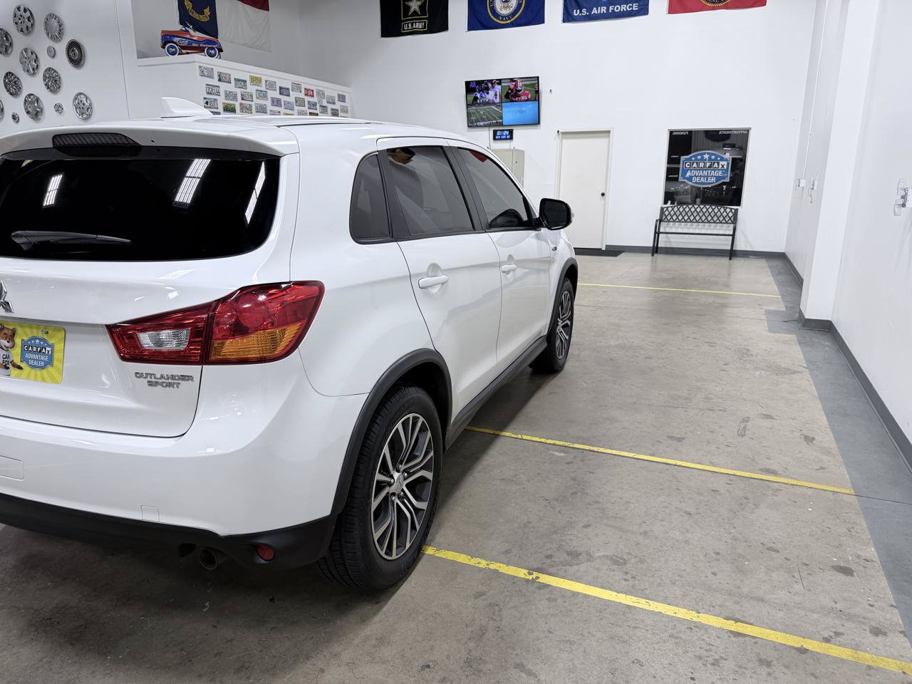 Used 2017 Mitsubishi Outlander Sport ES AWD/4WD image 22