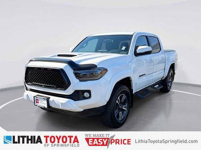 Certified 2017 Toyota Tacoma TRD Sport w/ Tow Package (A/T)