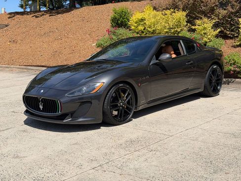 Used 2012 Maserati GranTurismo MC RWD image 2