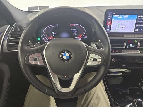 Used 2023 BMW X4 xDrive30i w/ Premium Package AWD/4WD image 9
