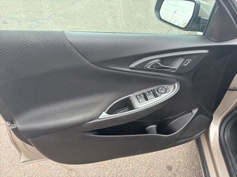 Certified 2024 Chevrolet Malibu LT image 15