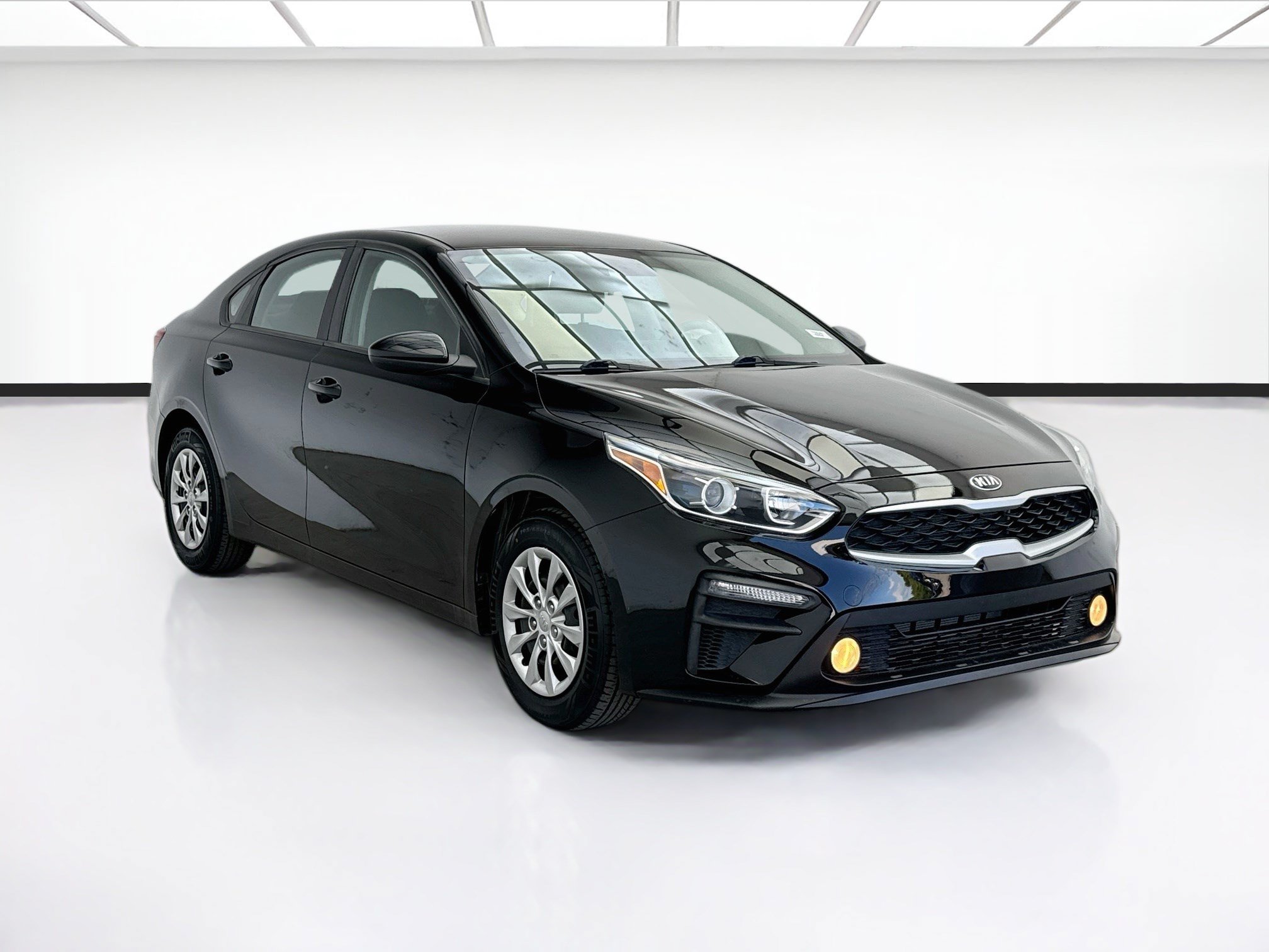 Used 2021 Kia Forte Sedan FWD image 3