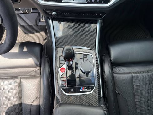 Used 2022 BMW M4 Competition w/ Executive Package RWD image 11