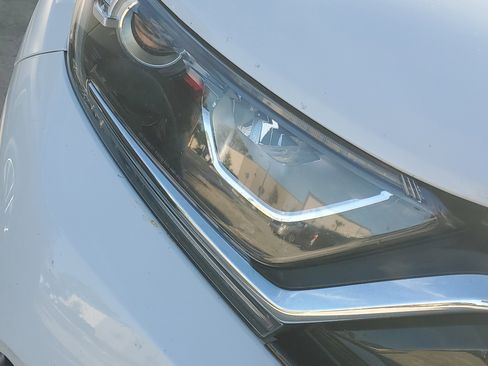 Used 2022 Honda CR-V EX-L image 2