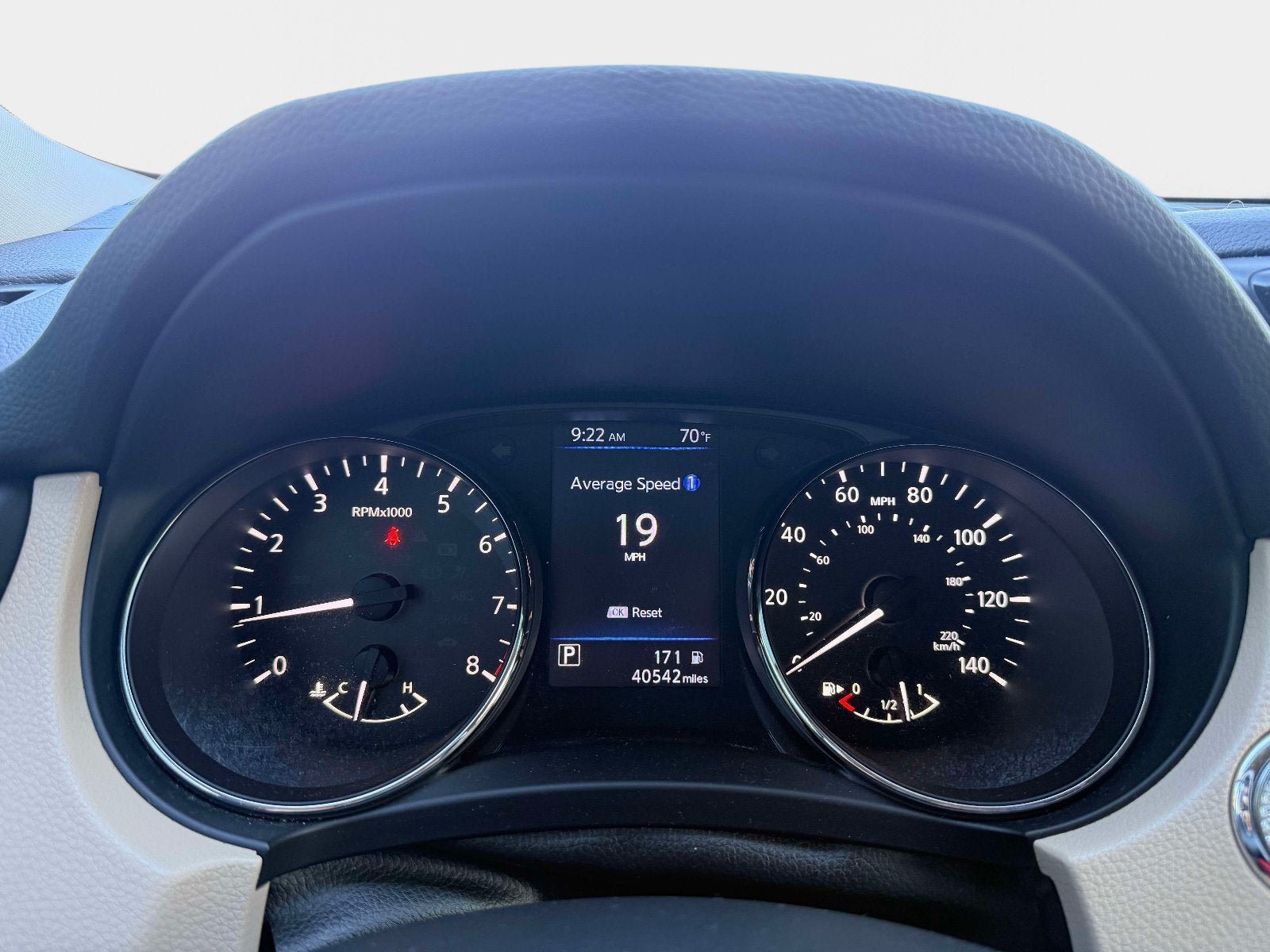 Used 2020 Nissan Rogue SV w/ Premium Package FWD image 17