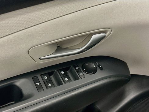Used 2025 Hyundai Tucson SEL AWD/4WD image 15